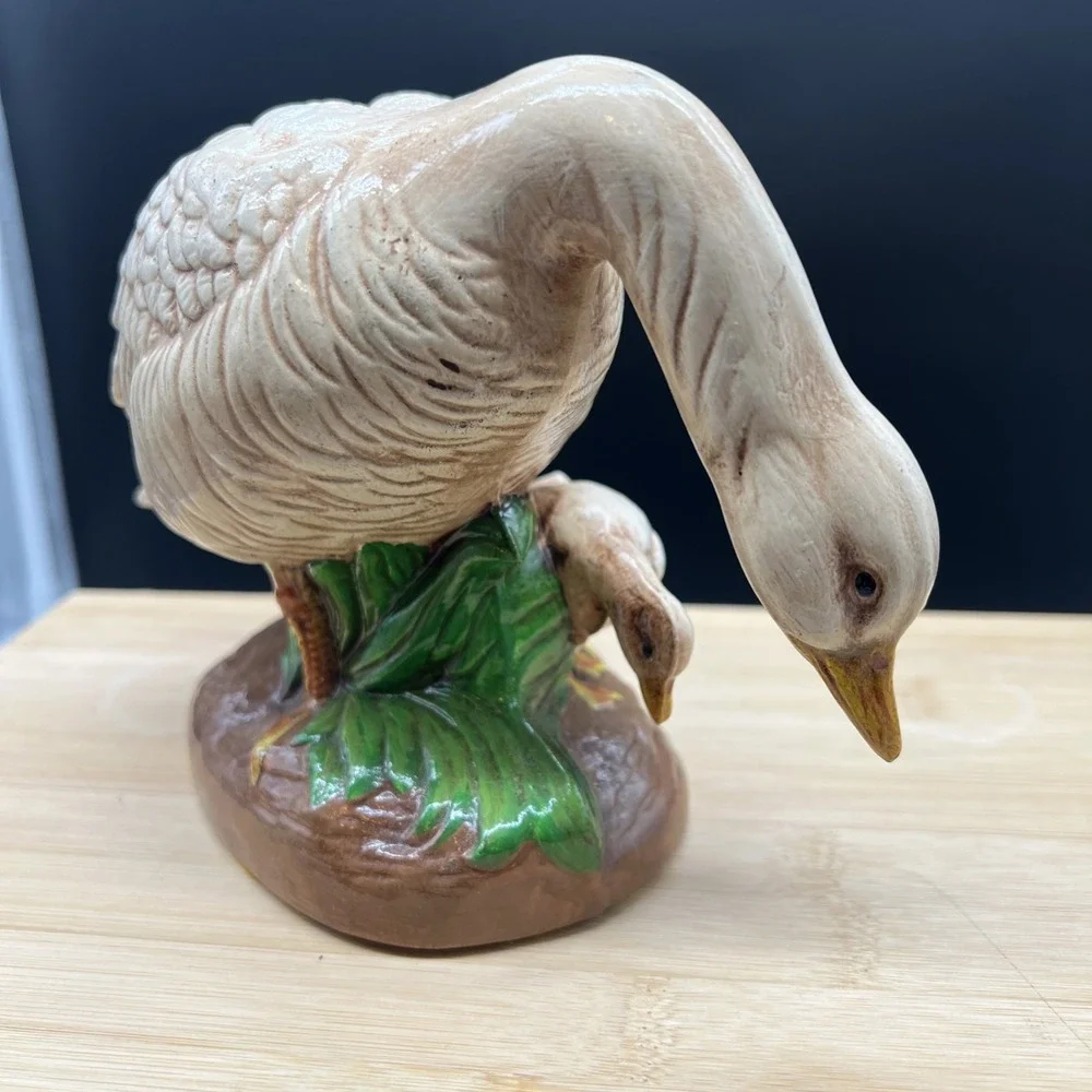 Vintage Set Of Atlantic Mold Duck Hand Painted Figurines